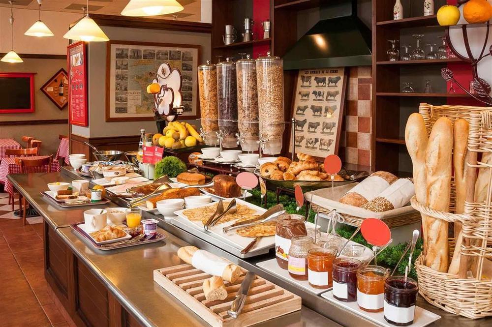 B&B Hotel Orleans Centre Foch Ресторан фото