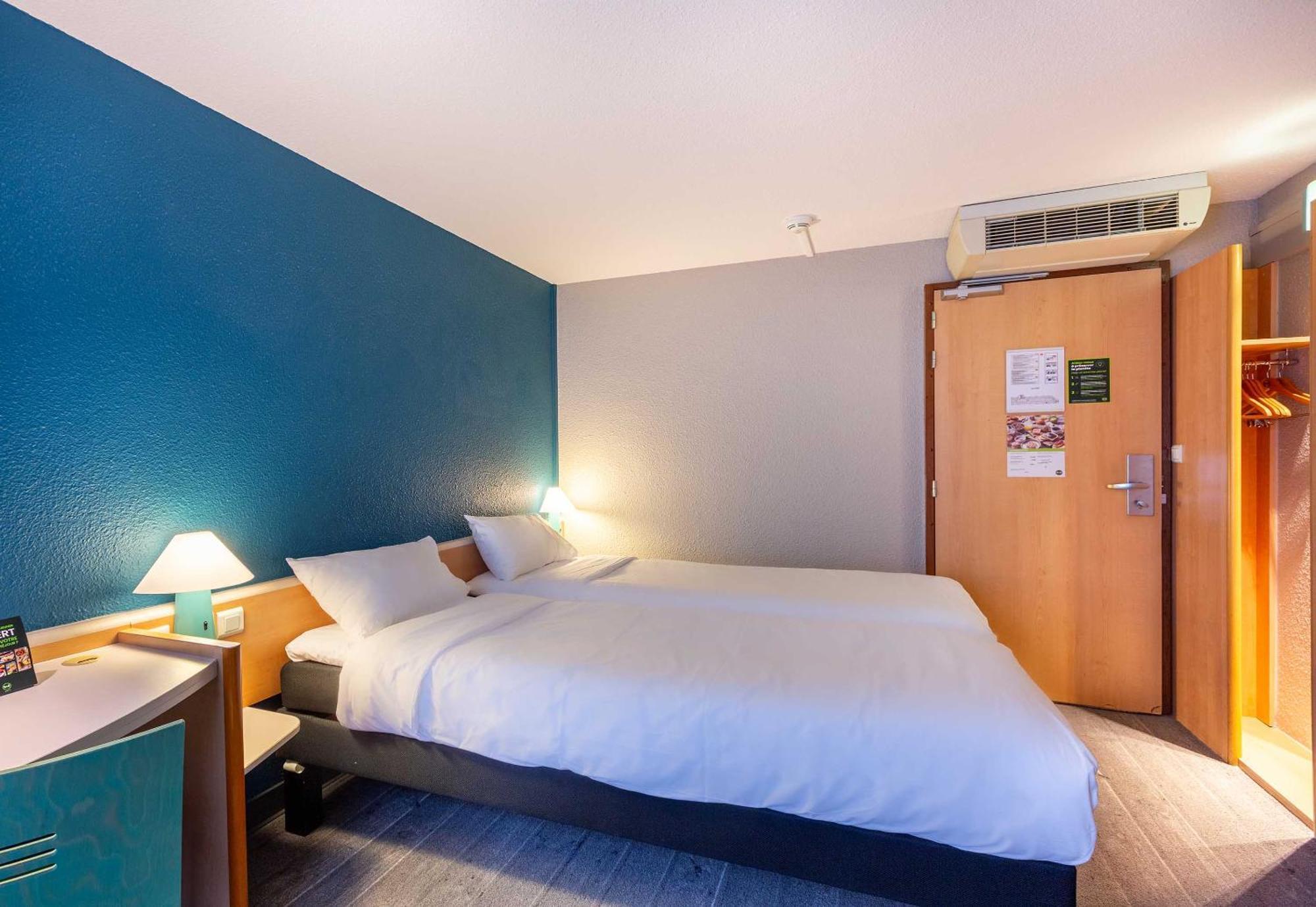 B&B Hotel Orleans Centre Foch Экстерьер фото