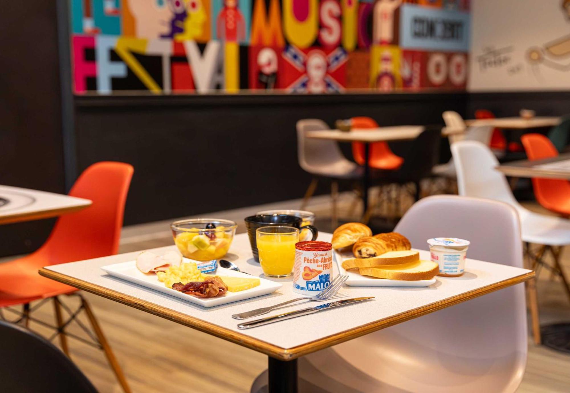 B&B Hotel Orleans Centre Foch Экстерьер фото