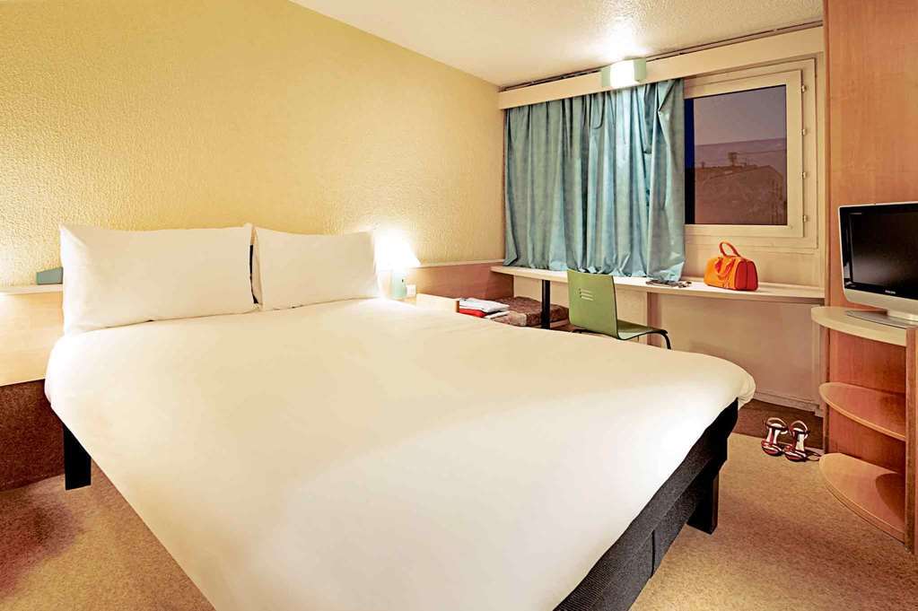 B&B Hotel Orleans Centre Foch Номер фото