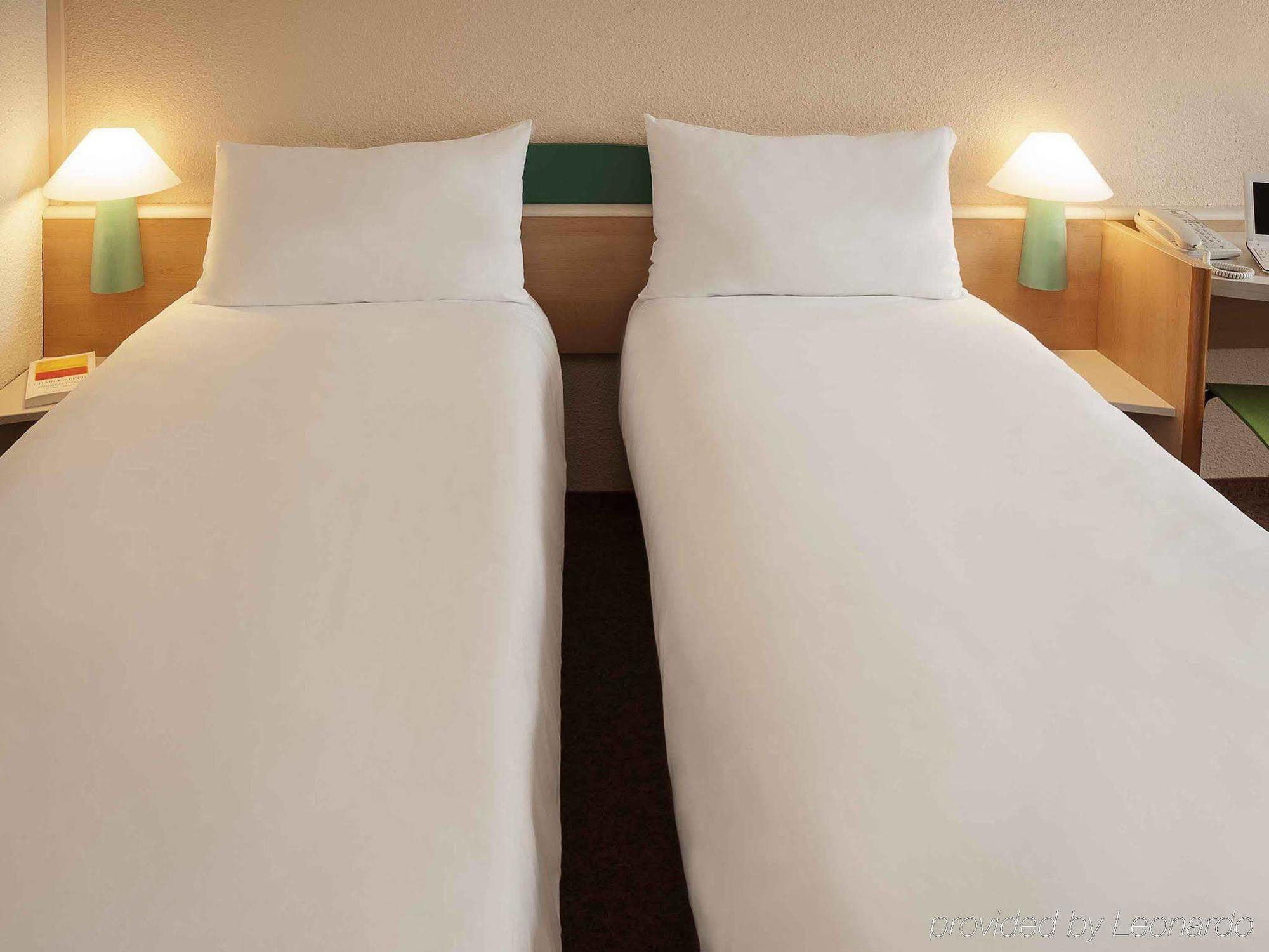 B&B Hotel Orleans Centre Foch Экстерьер фото
